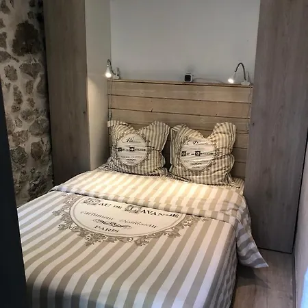 Appartement Vieil Antibes, Ravissant 2p Avec Petite Terrasse
