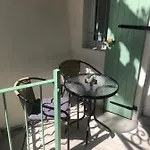 Vieil Antibes, Ravissant 2p Avec Petite Terrasse 公寓