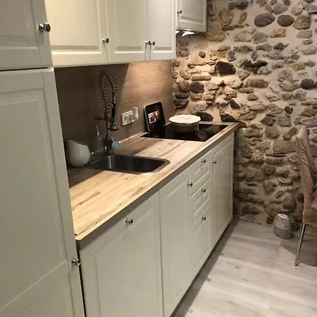 Apartamento Vieil Antibes, Ravissant 2p Avec Petite Terrasse *