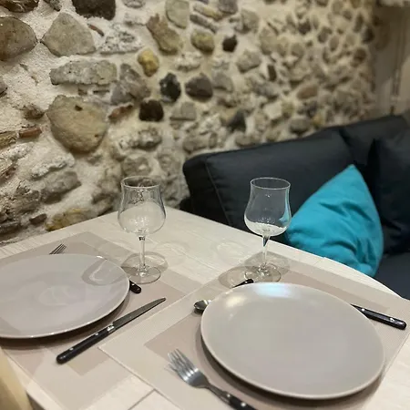 Apartamento Vieil Antibes, Ravissant 2p Avec Petite Terrasse *