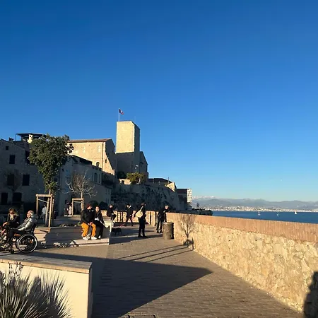 Apartment Vieil Antibes, Ravissant 2p Avec Petite Terrasse